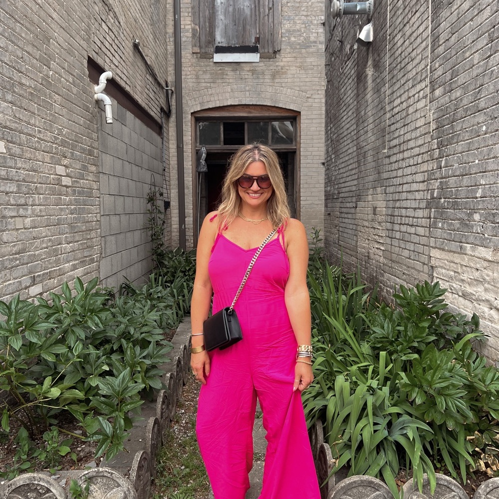 Old Navy Vibrant Pink Jumpsuit - Picture 2 of 4